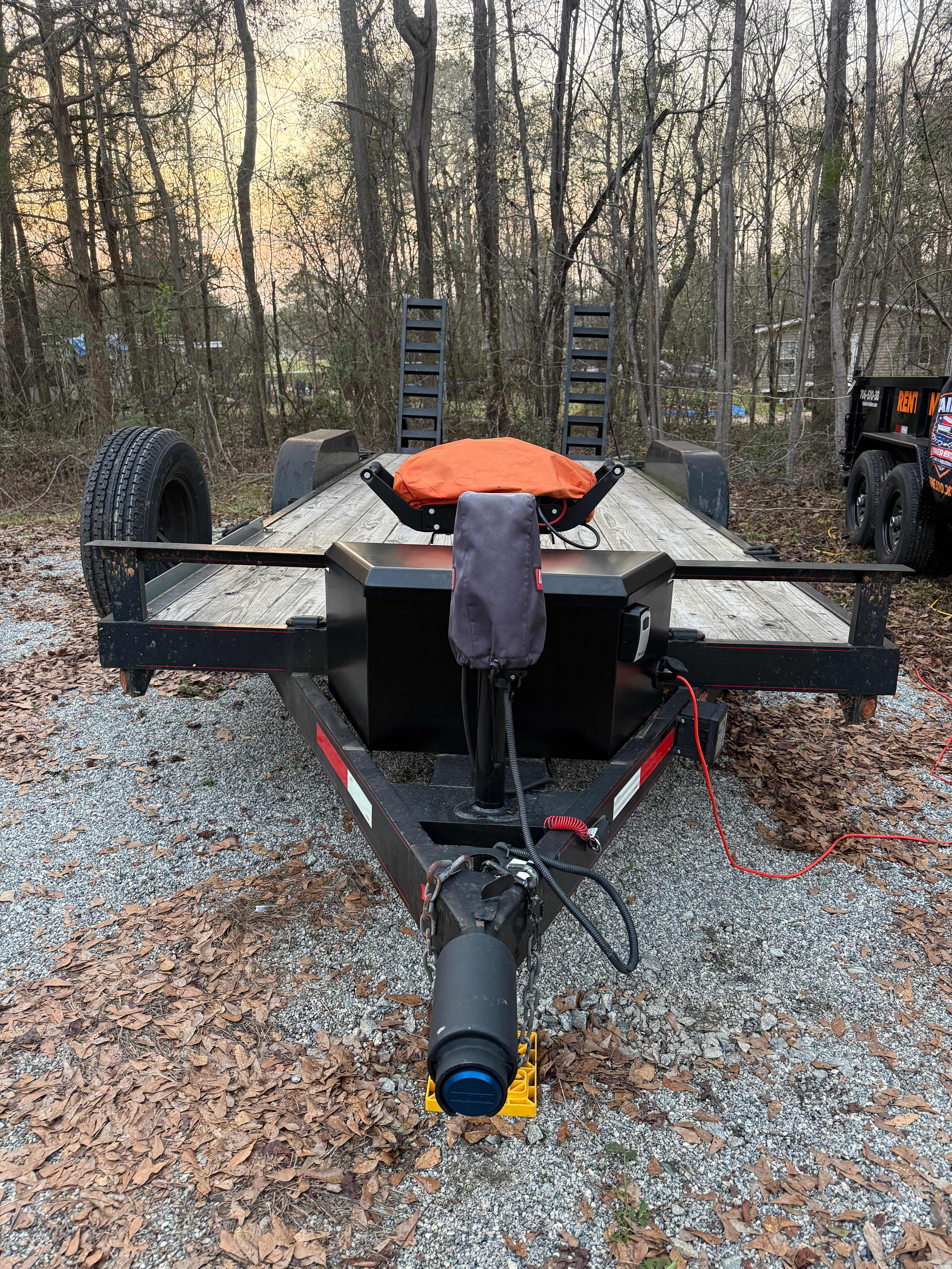 20' Flatbed Equipment Trailer thumbnail 4